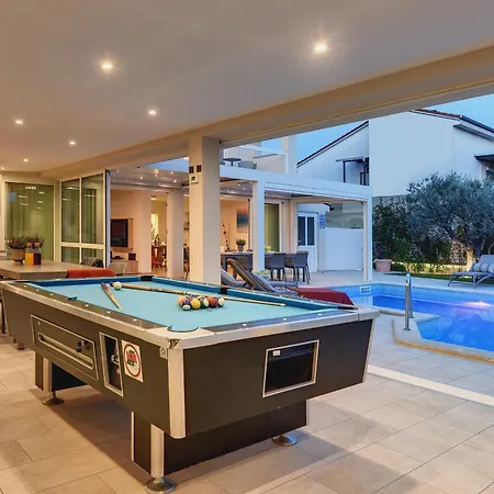 Villa Klen For 15 People Near With Jacuzzi And Children Playgorund