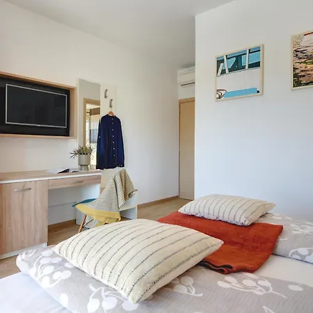 Villa Klen For 15 People Near With Jacuzzi And Children Playgorund