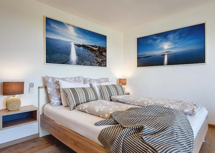 Klen For 15 People Near With Jacuzzi And Children Playgorund Pula